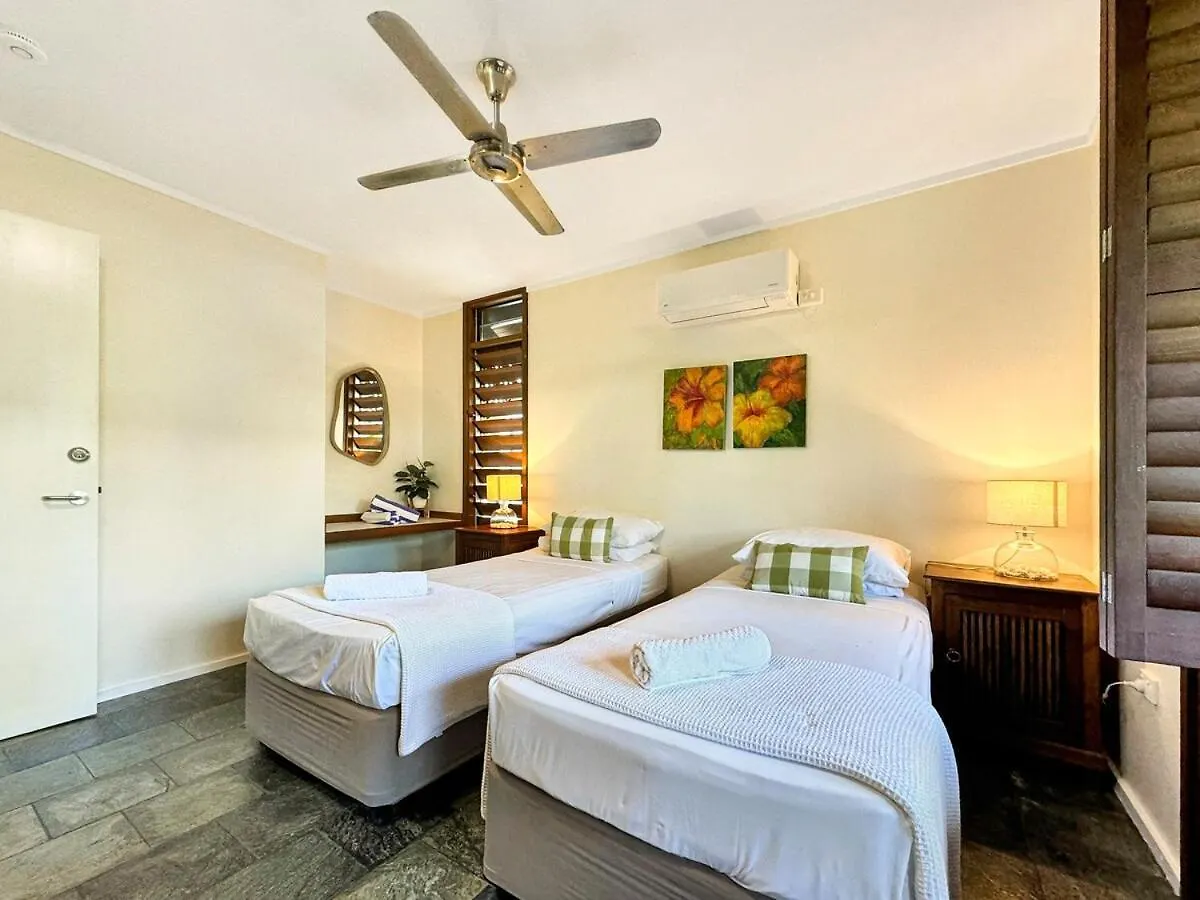 Wongalinga Beachfront Apt 6 Mission Beach